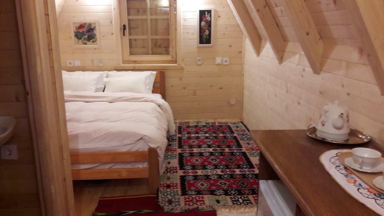 Karadzic Hotel Žabljak Kamer foto